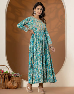 Collection of Elegant Rama Green Coloured Rayon Kurti in a gallery layout