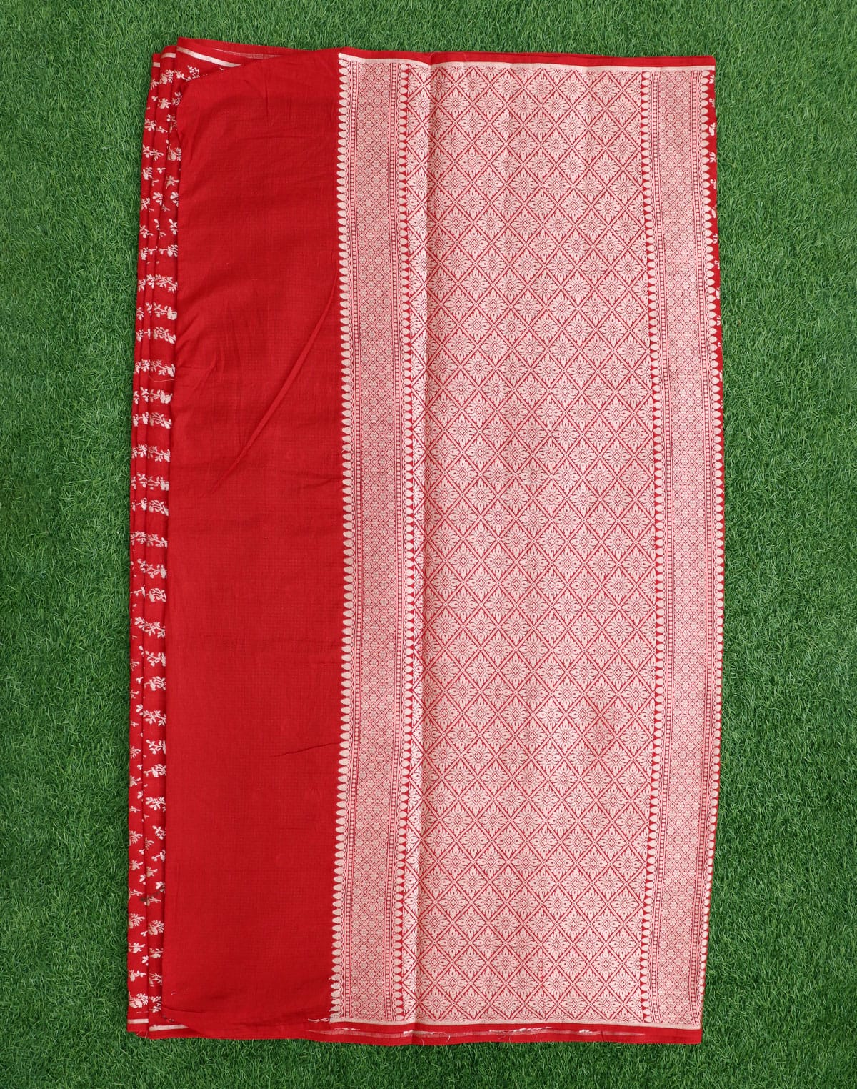 Red Colour Soft Banaras Fancy Saree