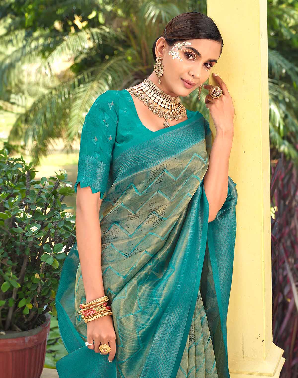 Sea Green Chevron Pattern Tissue Saree