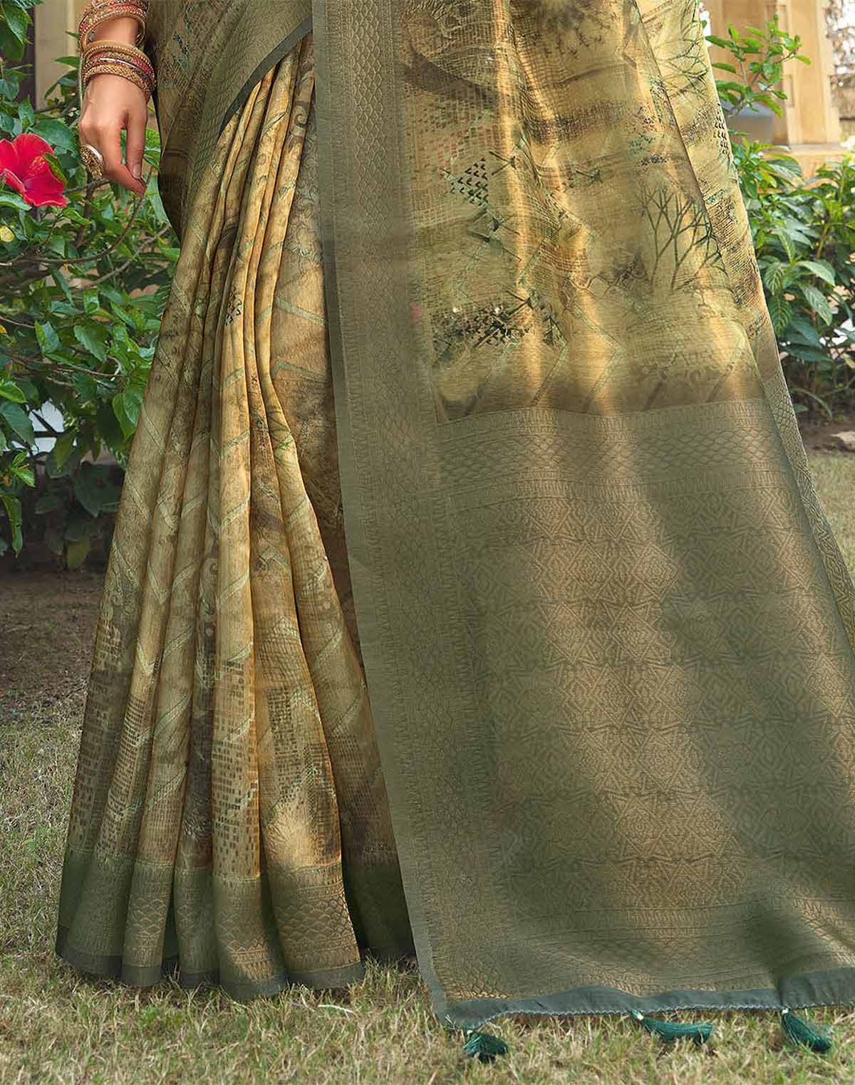 Mehendi Green Tissue Designer Saree