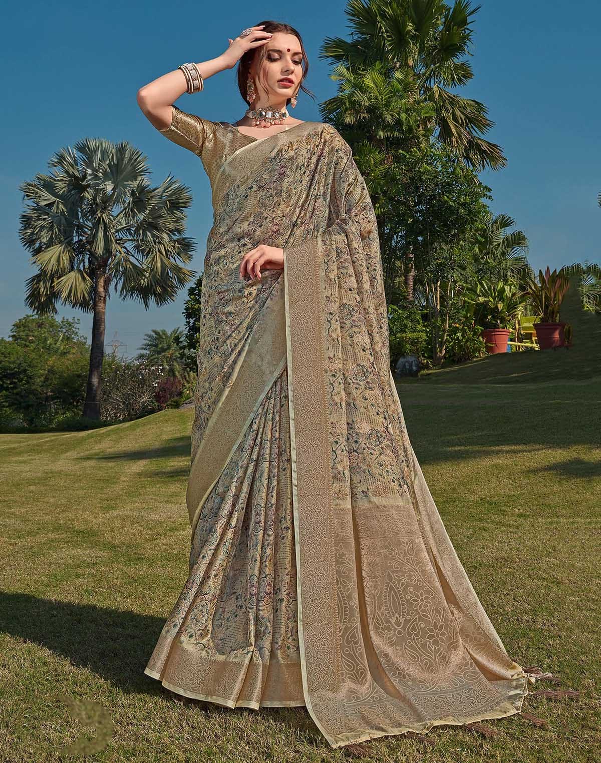 Beige Coloured Soft Silk Floral Pattern Saree