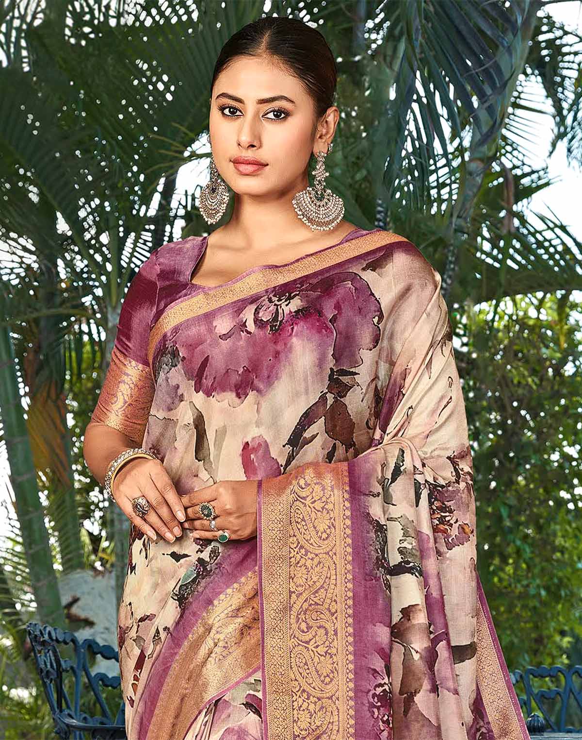 Mauve Purple Graphic Print smooth Dola Silk Saree