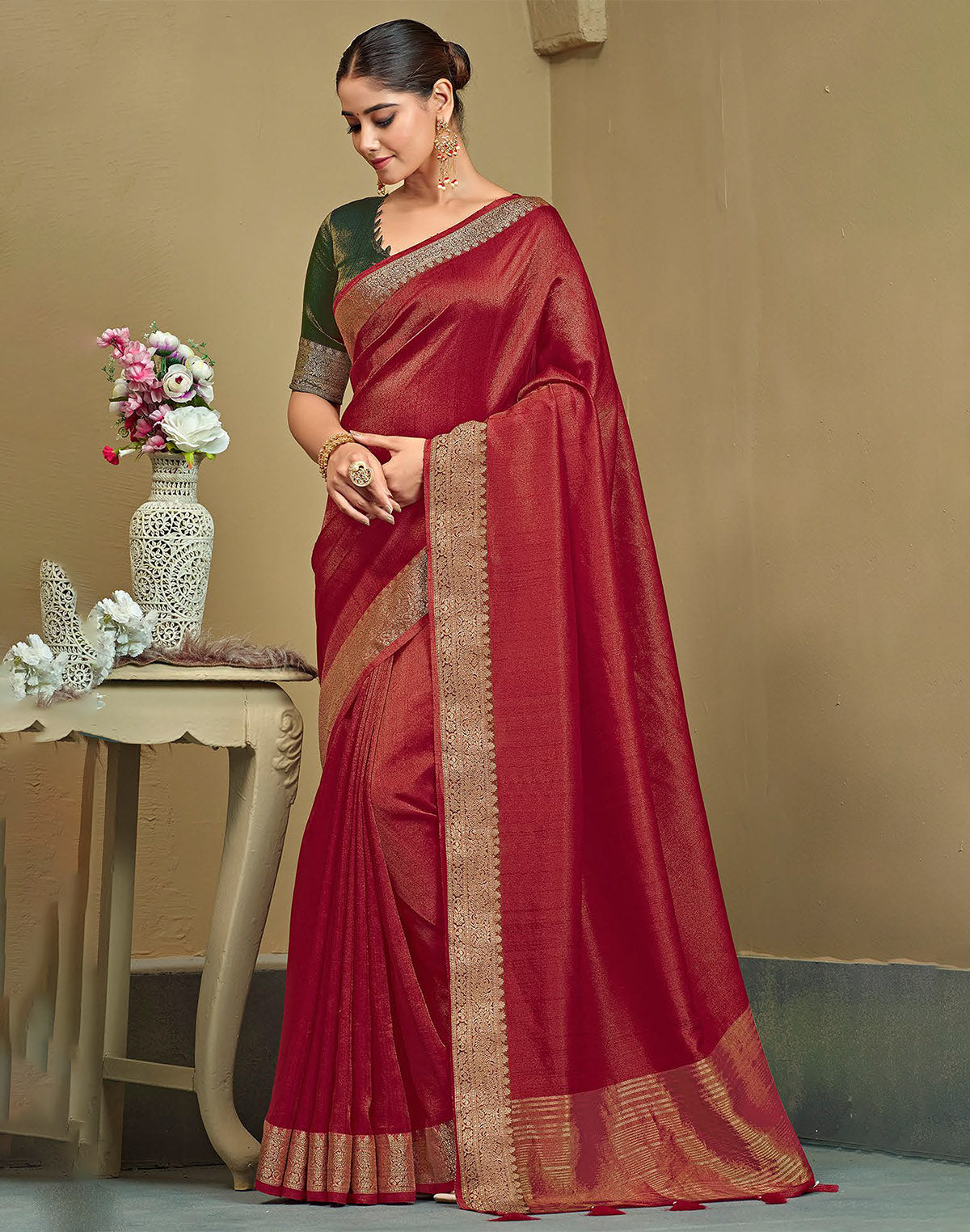 Raw Silk Plain Red Saree