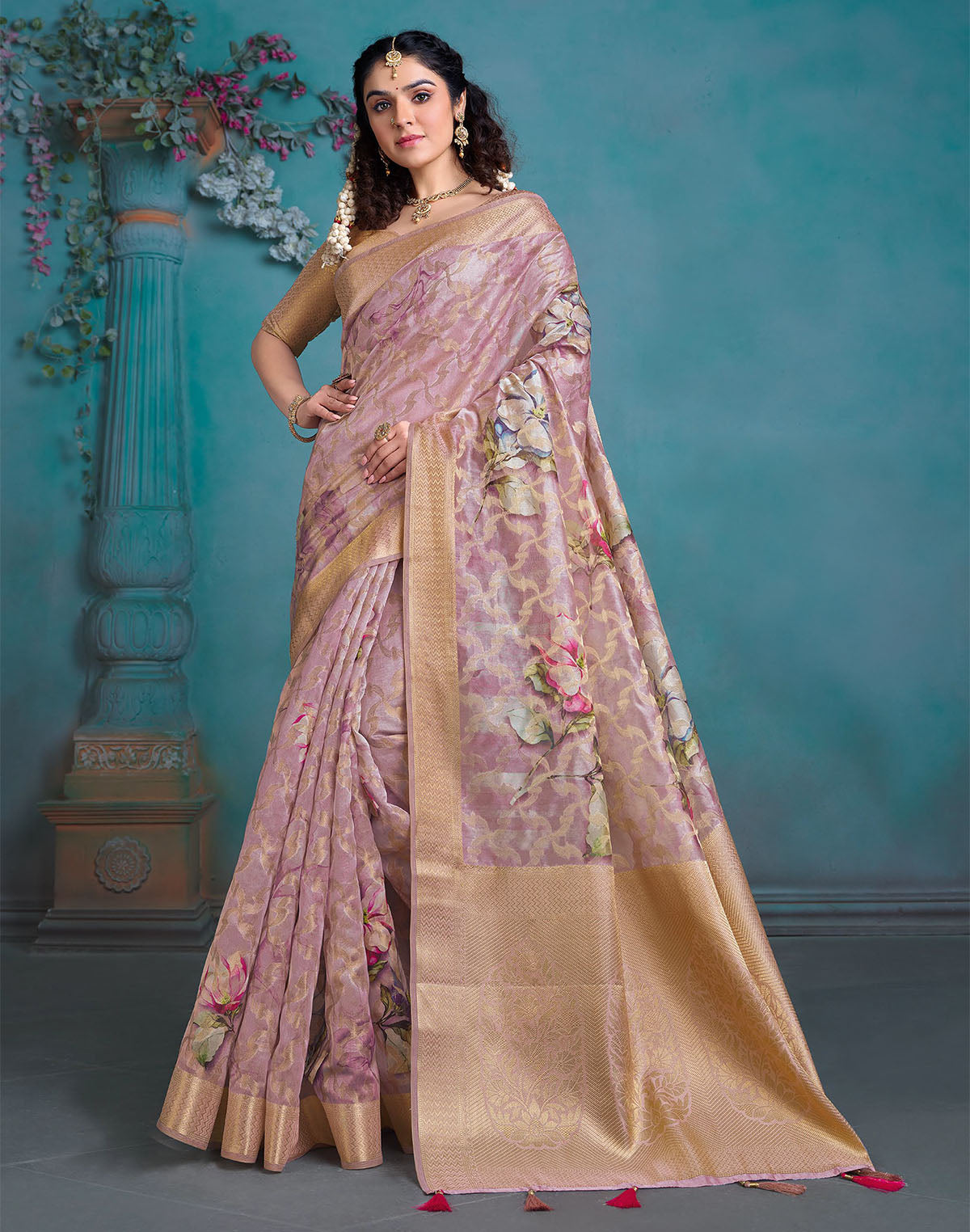 Light Pink Floral Bunches Tissue Saree