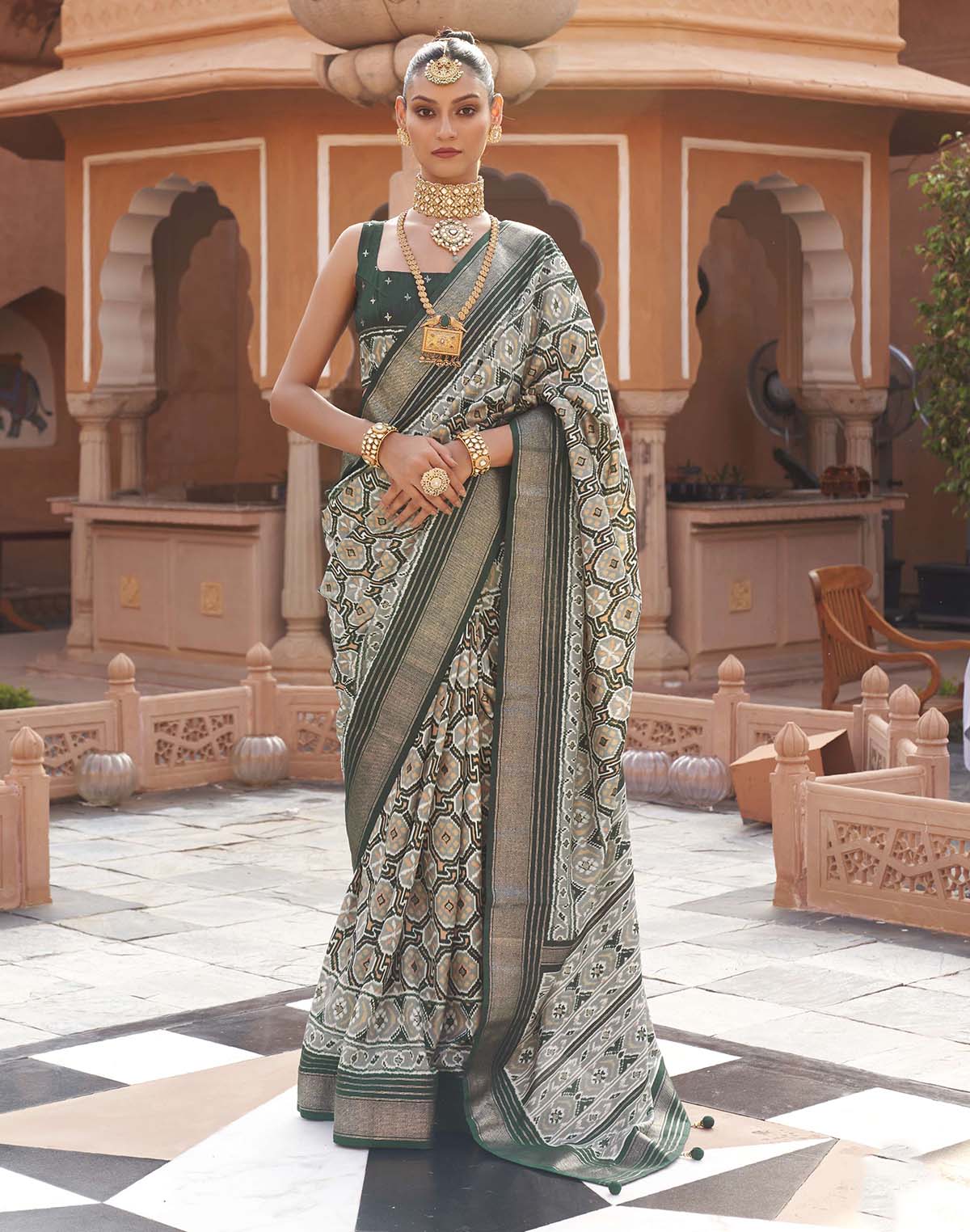 Dolphin Grey Ikat Print Saree with Contrast Plain Border