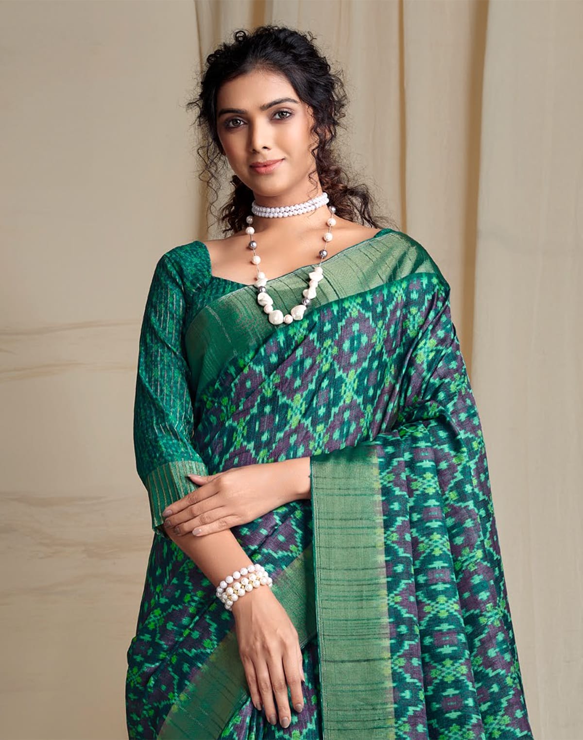 Green Handwoven Ikat Print Tussar Silk Saree