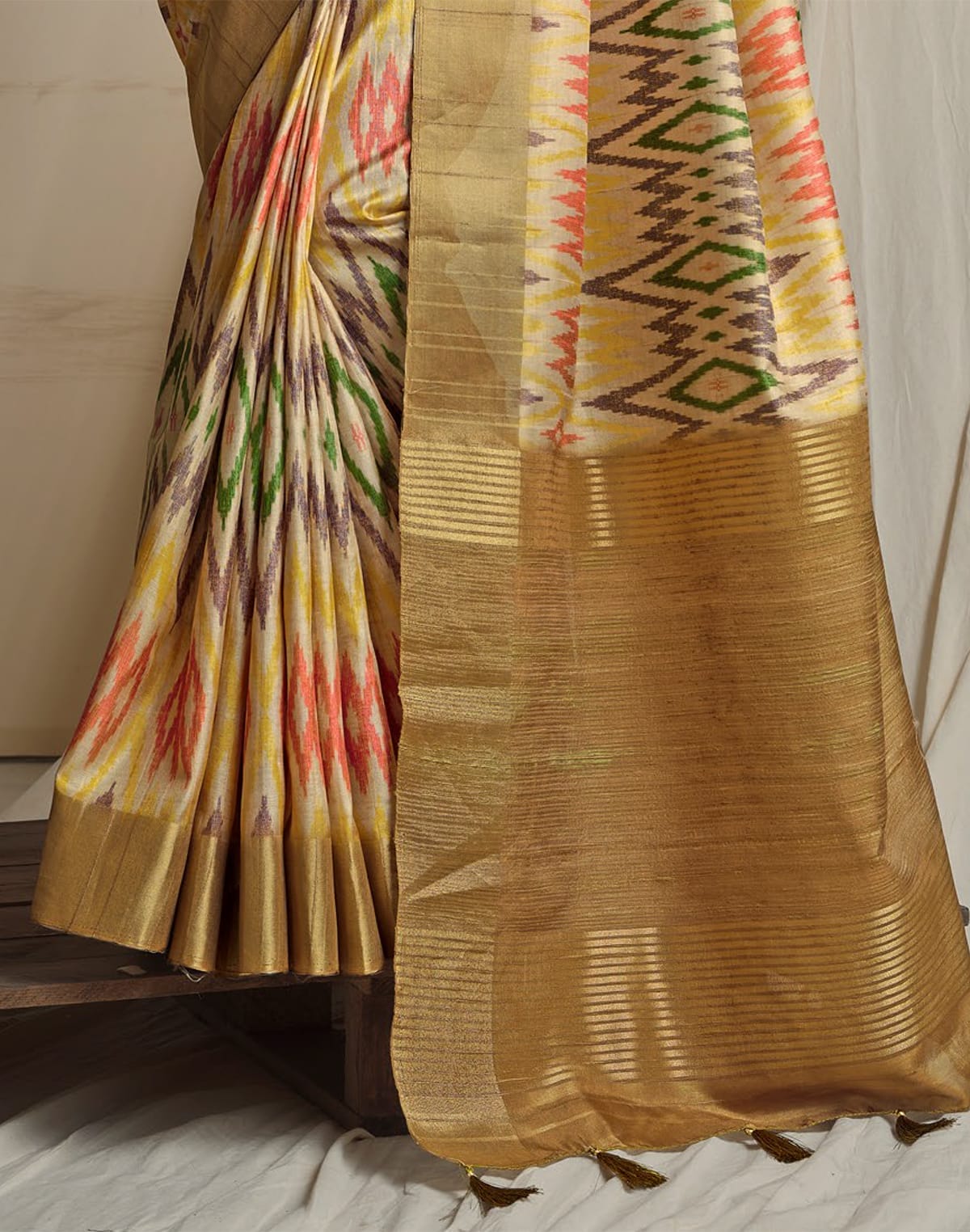 Beige Handloom Ikat Print Tussar Silk Saree