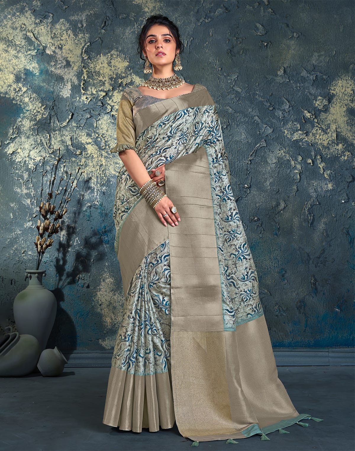 Cream Floral Print Jute Saree with Contrast Border