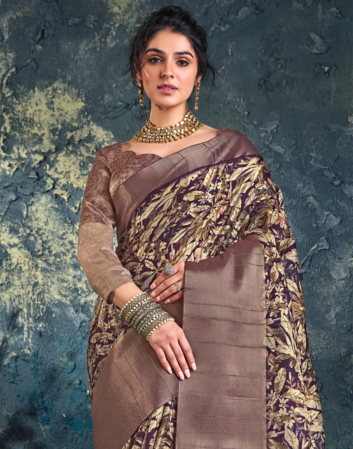 Voilet Floral Print Jute Fancy Saree