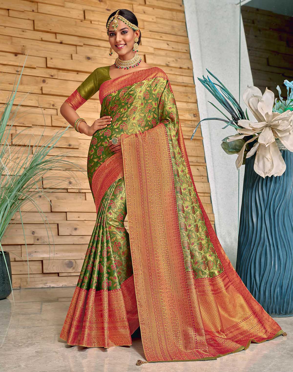 Green all over Floral Meena work Padiya Banaras Tissue Saree