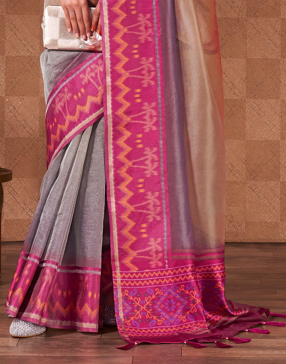 Multi Color Plain Georgette Saree With Contrast Pink Border