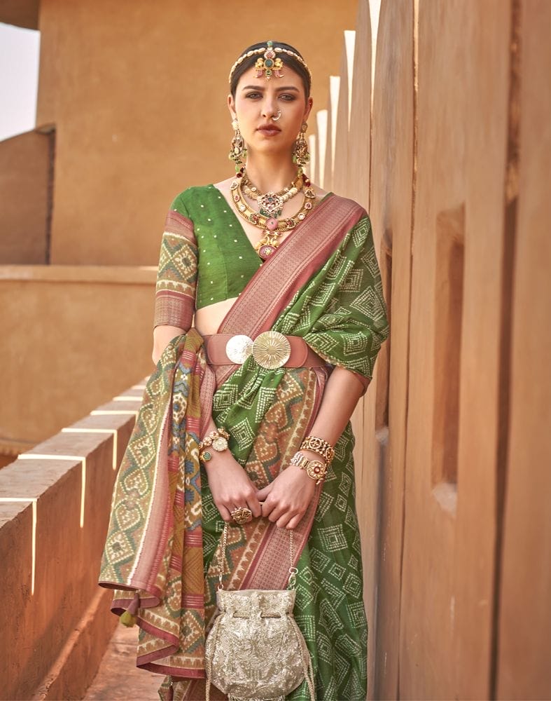 Mehendi Green Geometric Print Cotton Silk Saree