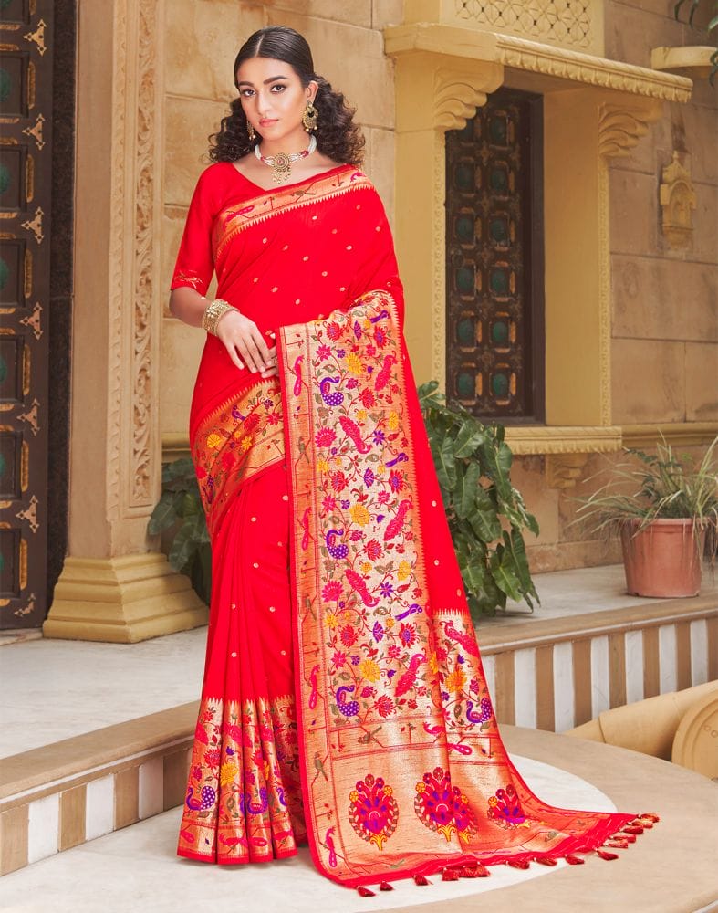 Red Coloured Plain Banaras Fancy Saree