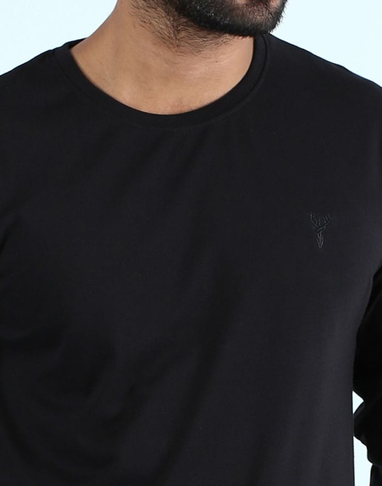 Collection of Black Solid Straight Fit Men T-Shirt in a gallery layout